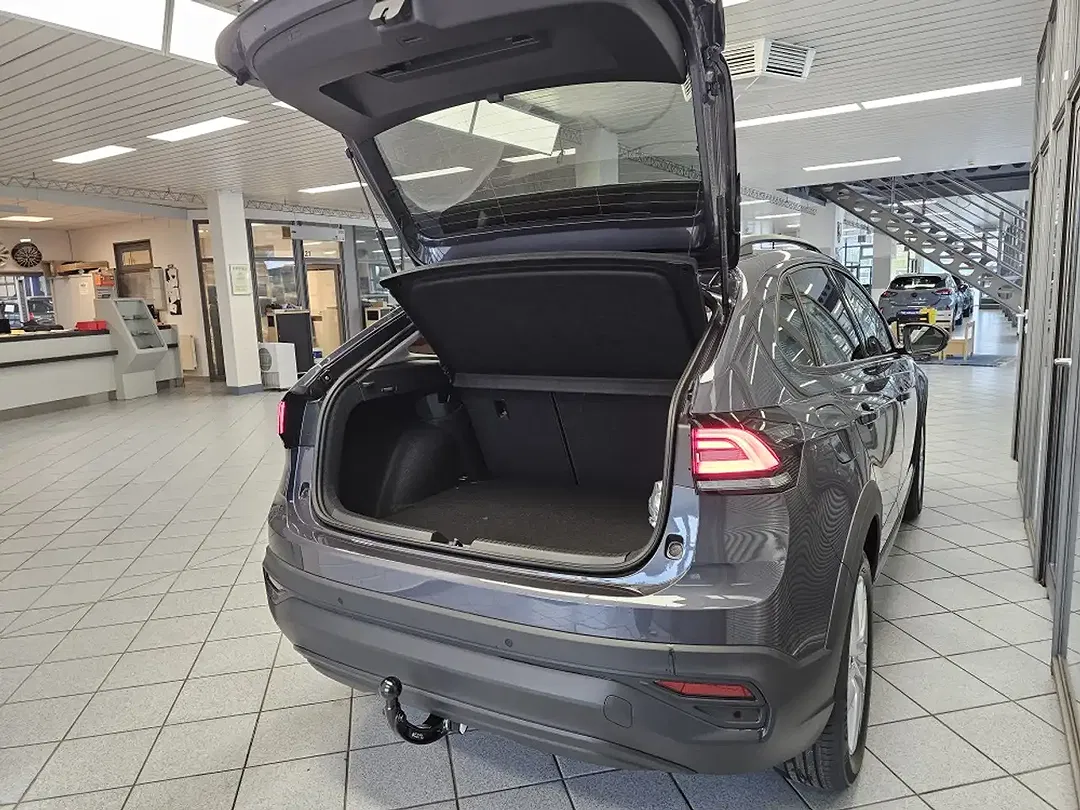 Volkswagen Taigo - Thumbnail 3