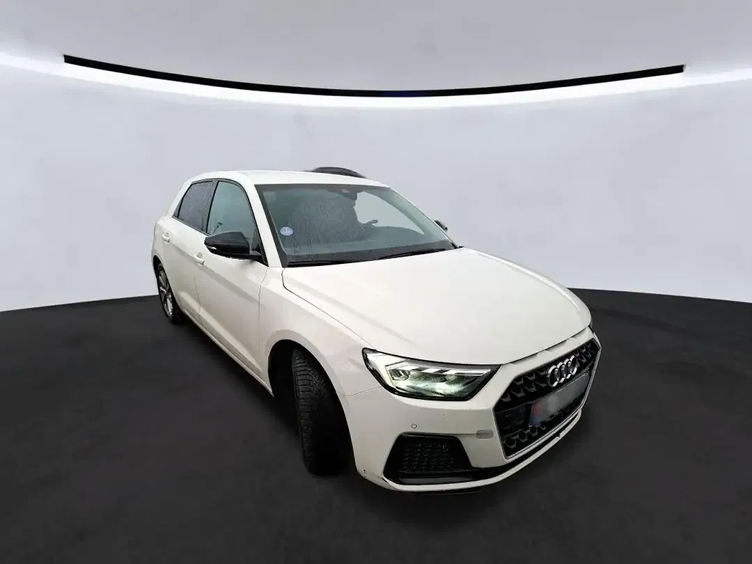 Audi A1 30 TFSI Sportback - foto 1