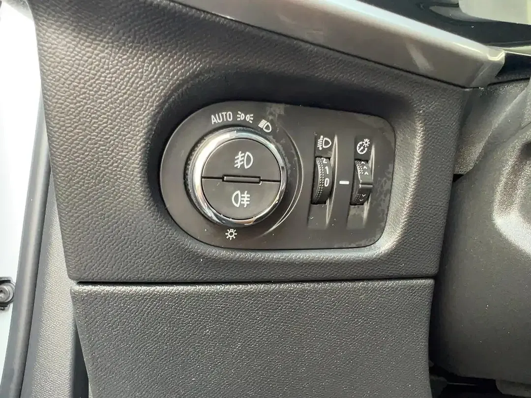 Opel Mokka 1.2 Elegance - foto 14