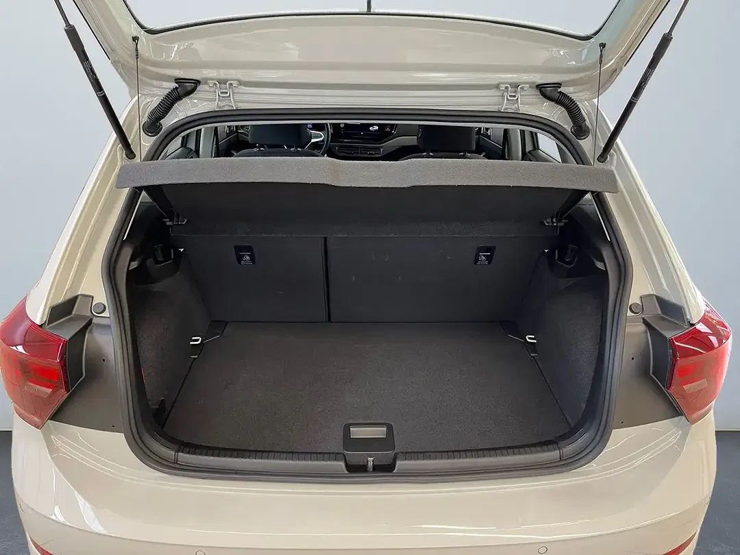 Volkswagen Polo - Thumbnail 13