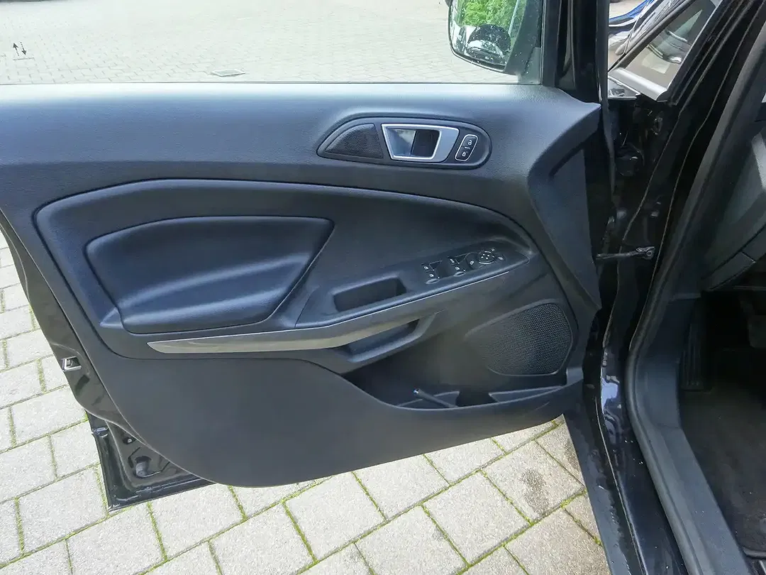 Ford EcoSport - Thumbnail 10