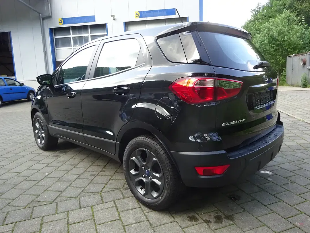 Ford EcoSport - Thumbnail 3