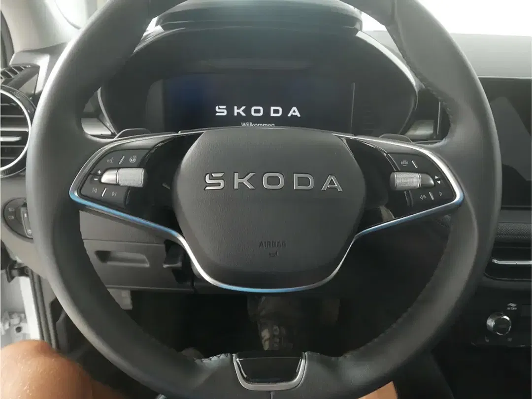 Skoda Fabia - Thumbnail 9