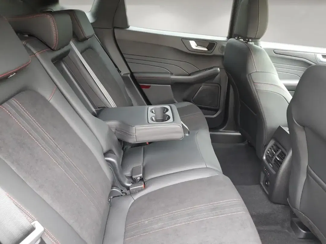 Ford Kuga - Thumbnail 13