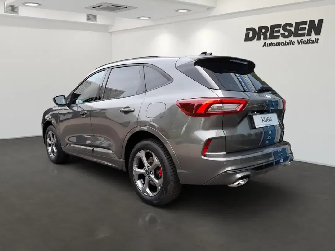 Ford Kuga - Thumbnail 4
