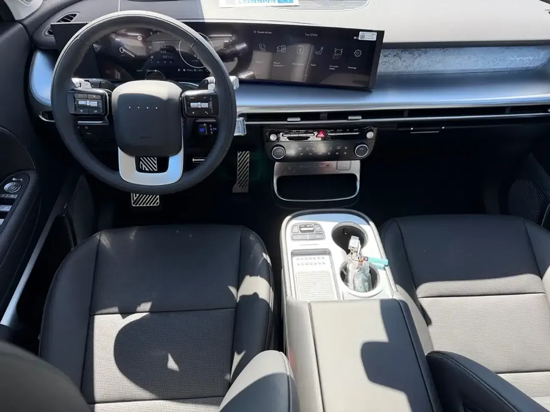 Hyundai IONIQ 9 - Thumbnail 11