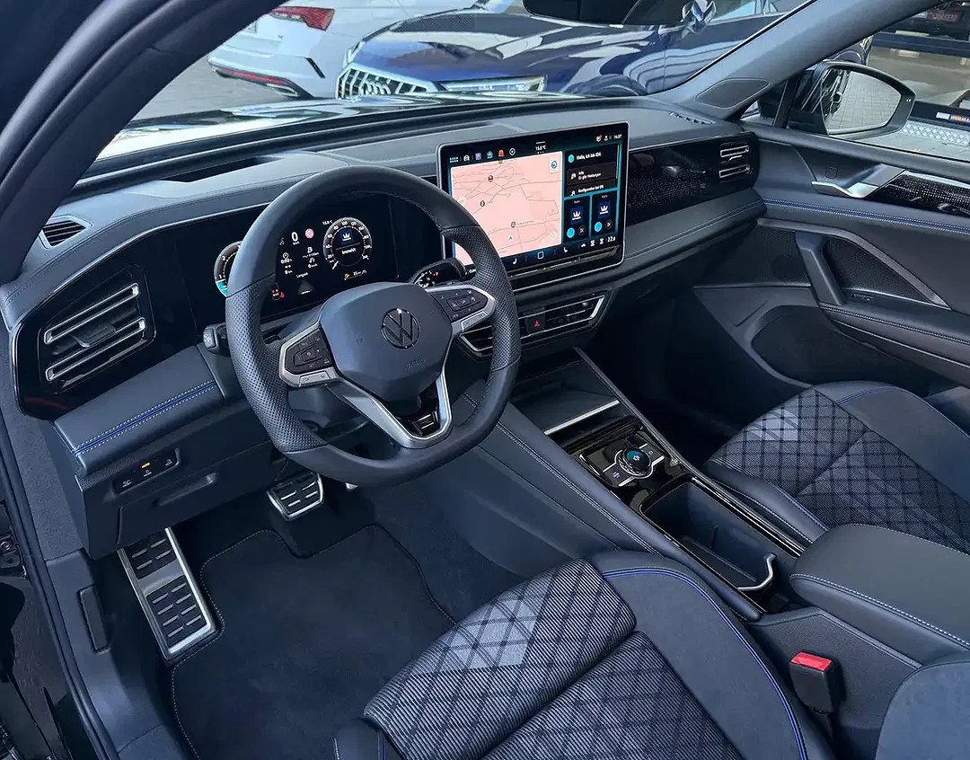 Volkswagen Tiguan - Thumbnail 8