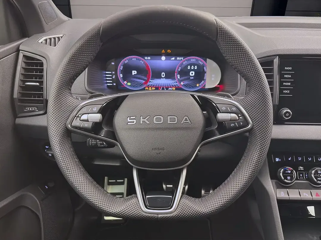 Skoda Karoq - Thumbnail 12