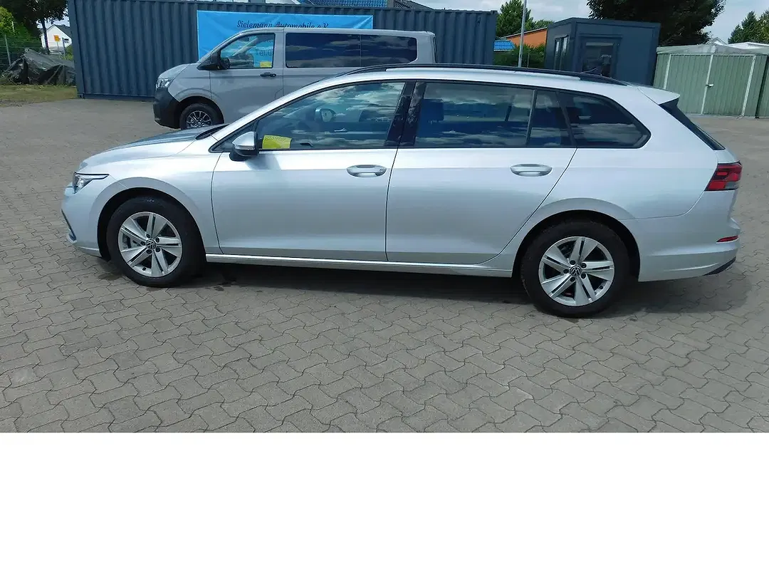 Volkswagen Golf Variant - Thumbnail 1