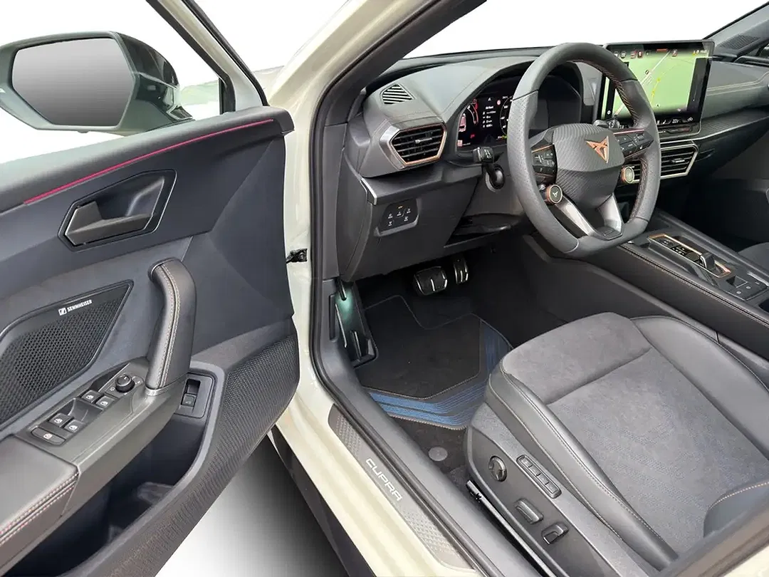 CUPRA Leon - Thumbnail 11