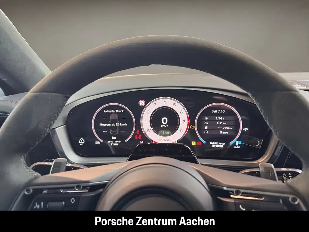 Porsche Cayenne - Thumbnail 15