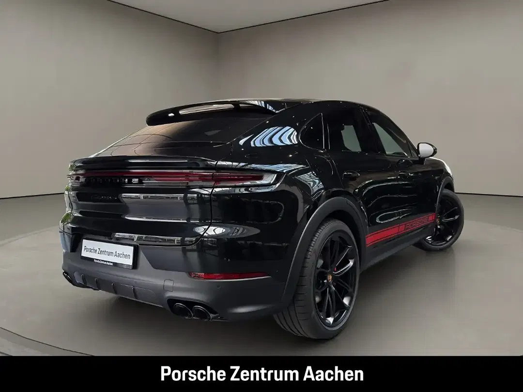 Porsche Cayenne - Thumbnail 6