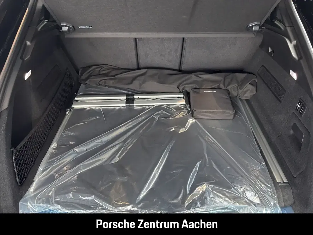 Porsche Cayenne - Thumbnail 9