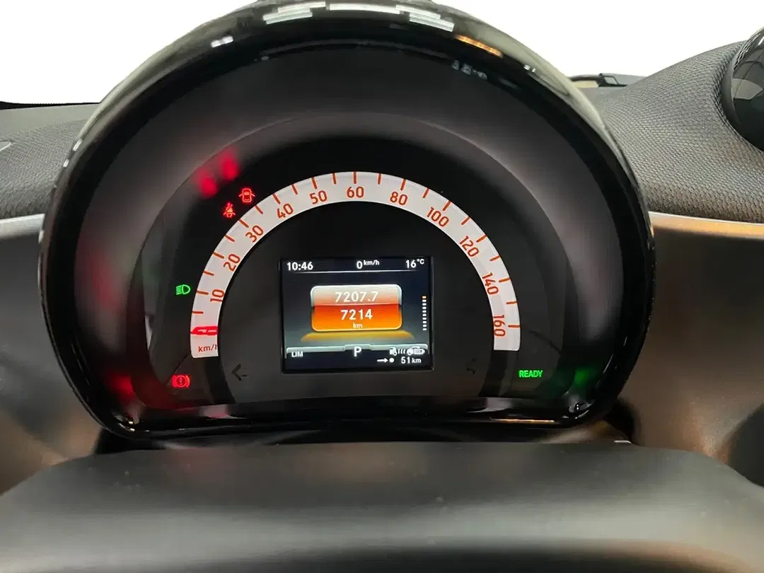 smart forTwo - Thumbnail 9