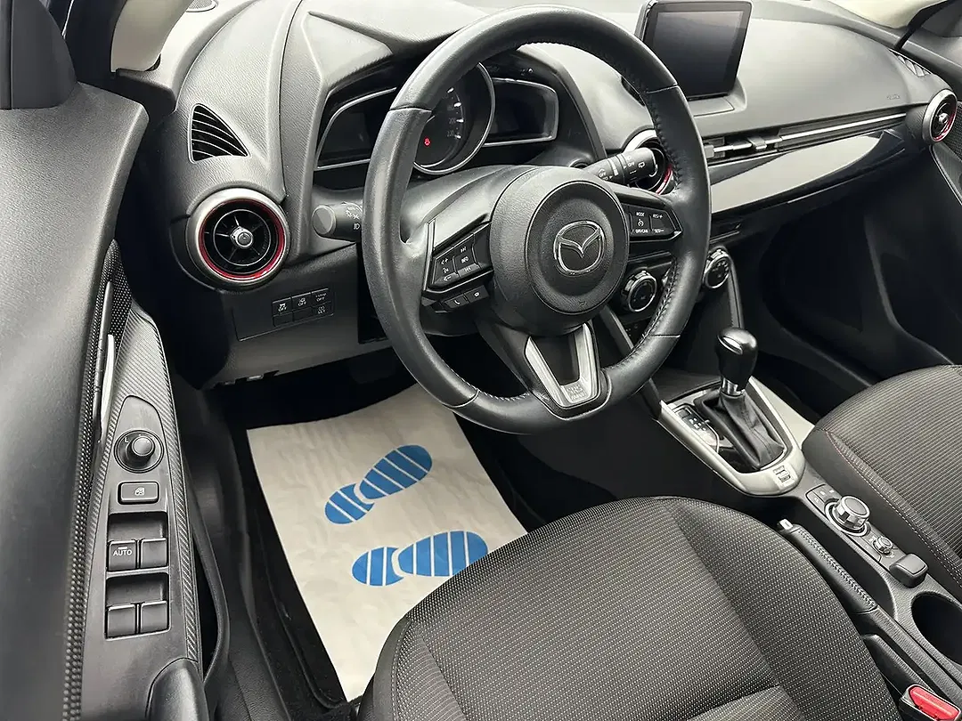 Mazda 2 - Thumbnail 13