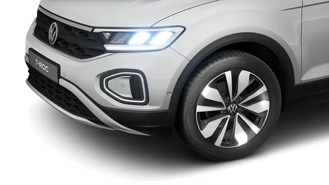 Volkswagen T-Roc - Thumbnail 6
