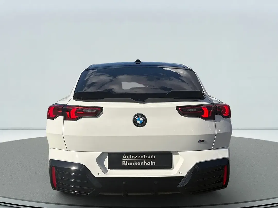 BMW X2 - Thumbnail 6