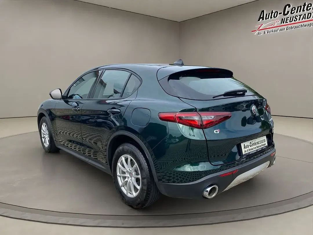 Alfa Romeo Stelvio - Thumbnail 6