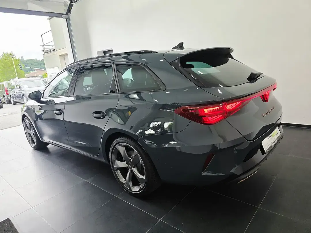 CUPRA Leon - Thumbnail 6