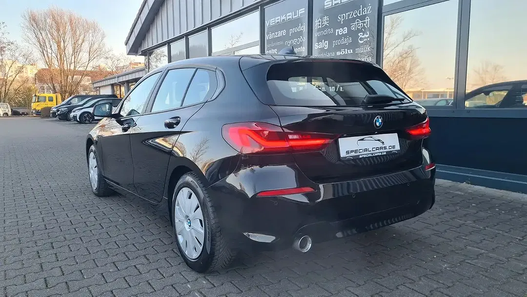 BMW 116 - Thumbnail 5