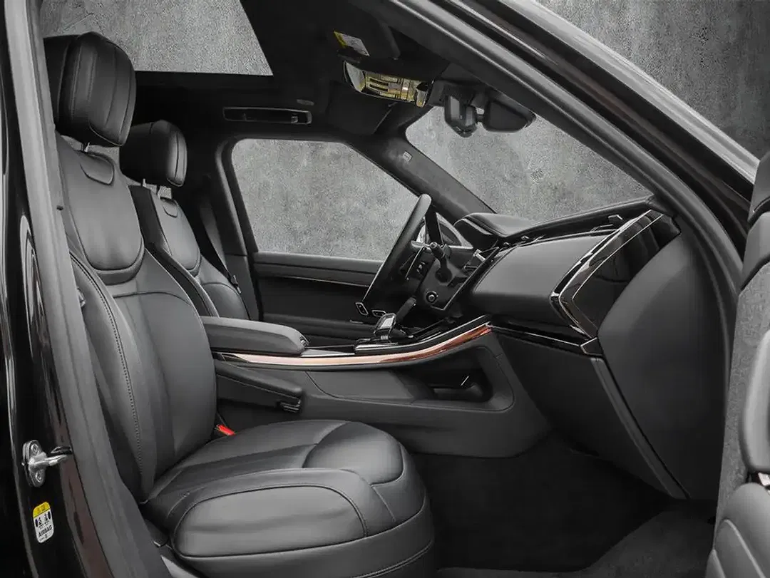 Land Rover Range Rover Sport - Thumbnail 3