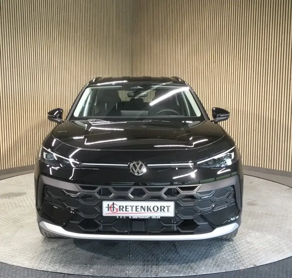 Volkswagen T-Roc - Thumbnail 7