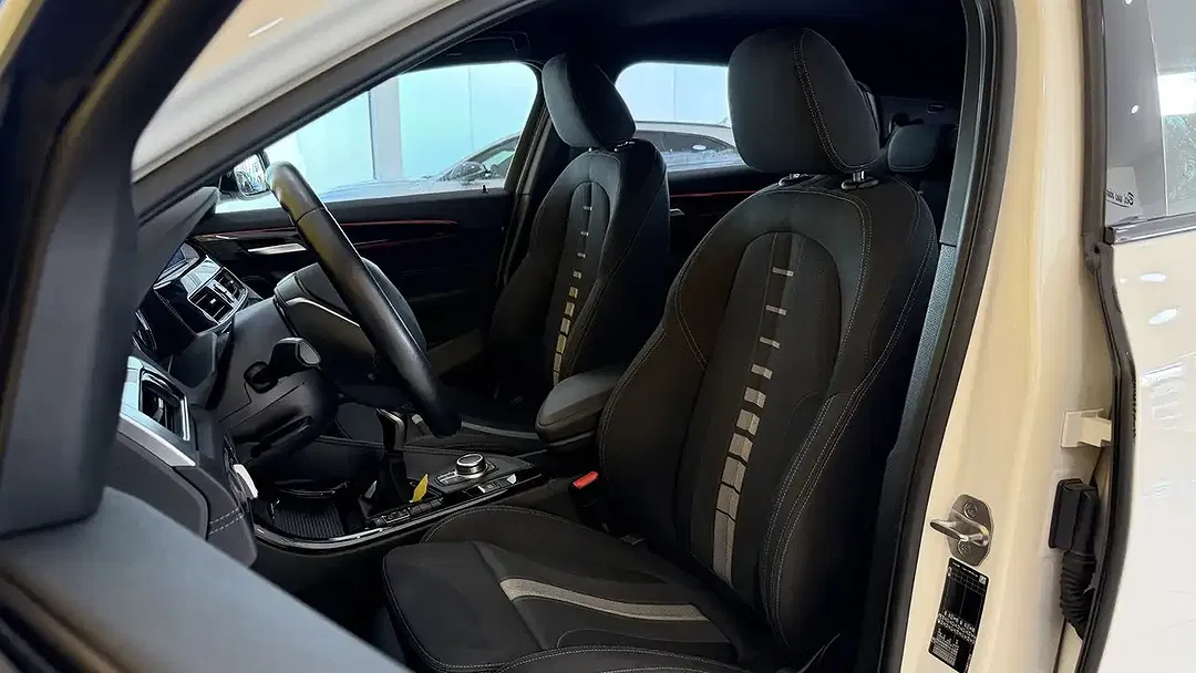 BMW X2 - Thumbnail 10