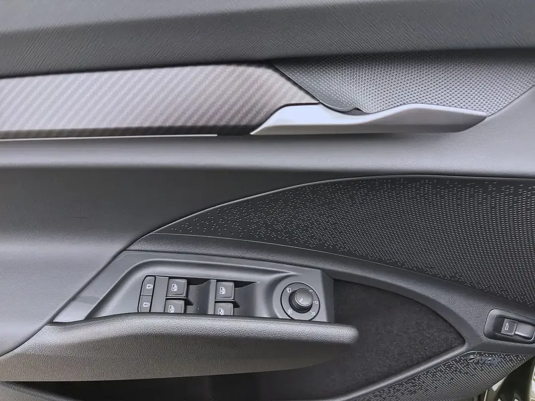 Skoda Enyaq - Thumbnail 11