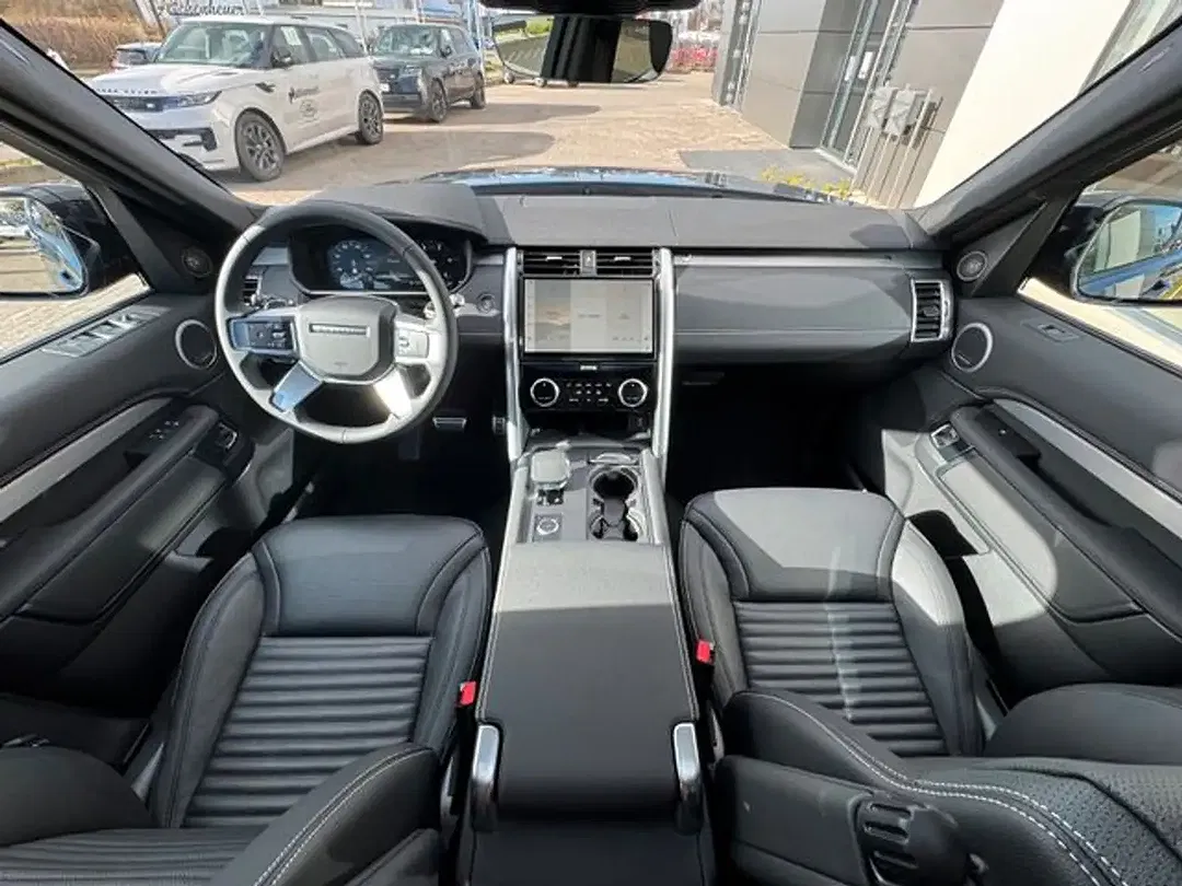 Land Rover Discovery - Thumbnail 4