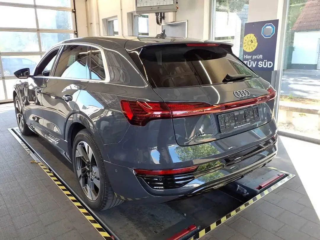 Audi Q8 e-tron 50 quattro advanced - foto 2
