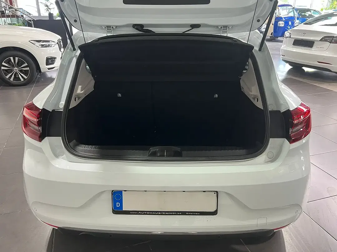 Renault Clio - Thumbnail 5