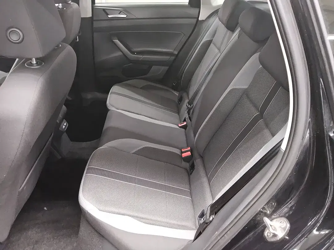 Volkswagen Polo - Thumbnail 7