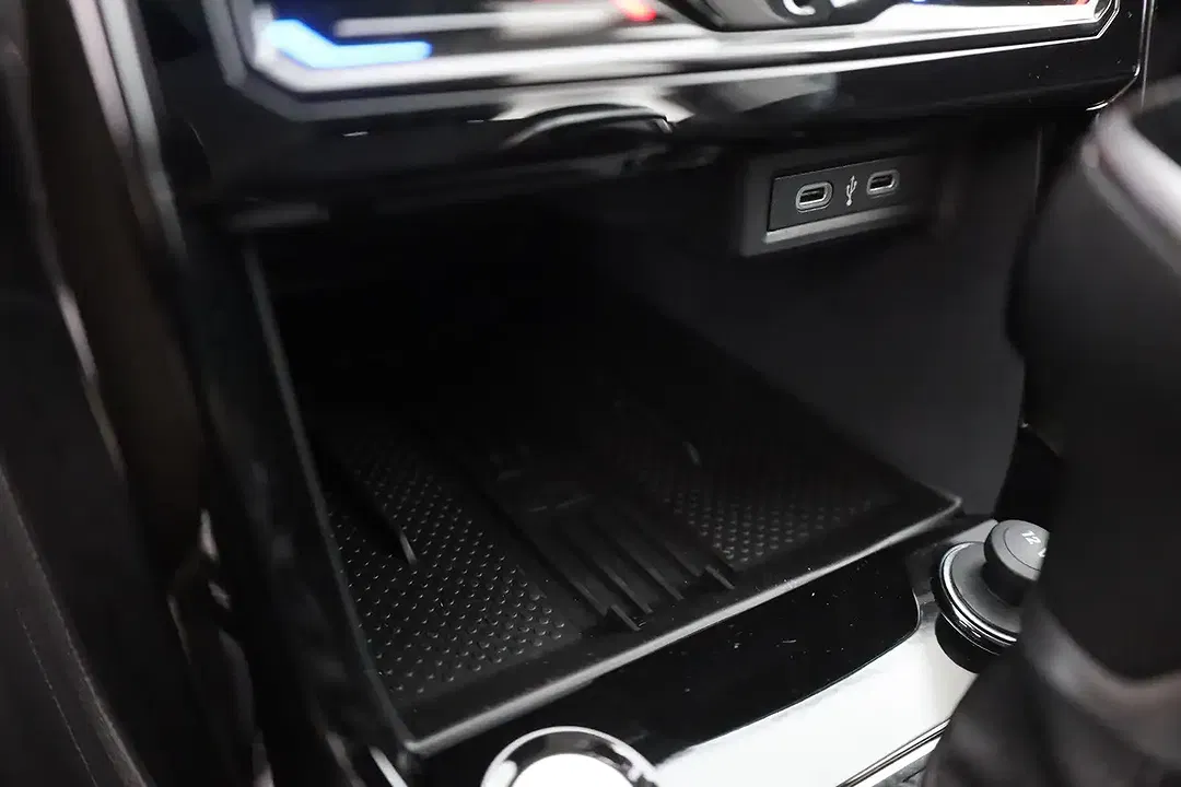 Volkswagen T-Cross - Thumbnail 13