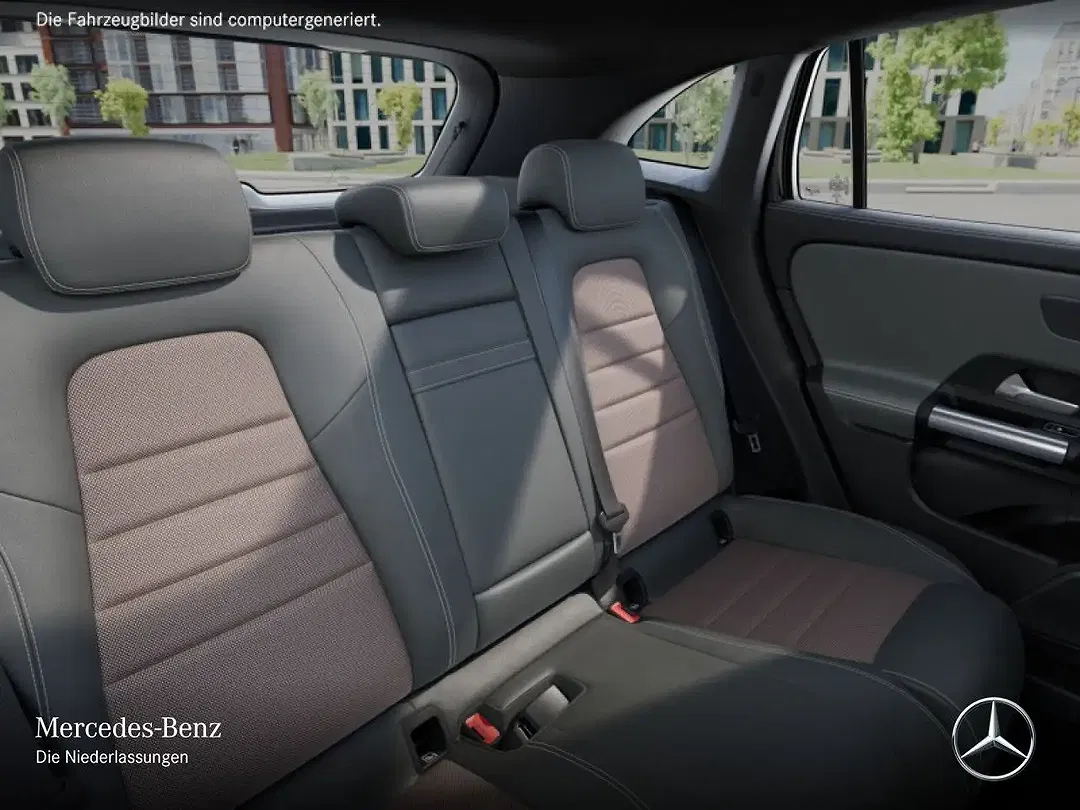 Mercedes-Benz EQA 250 - Thumbnail 12