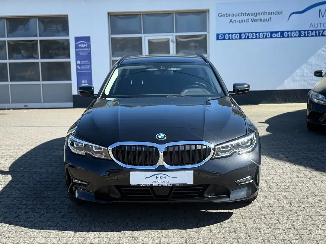 BMW 330 Touring - foto 1