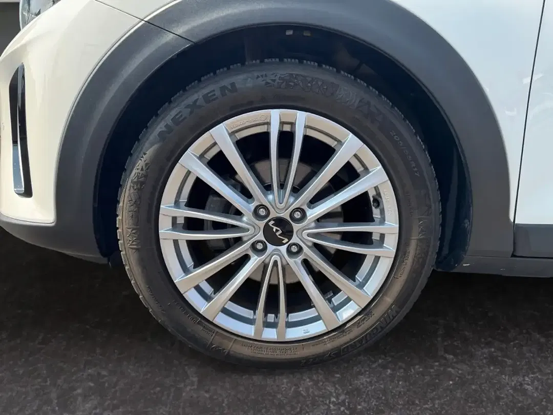 Kia Stonic - Thumbnail 14