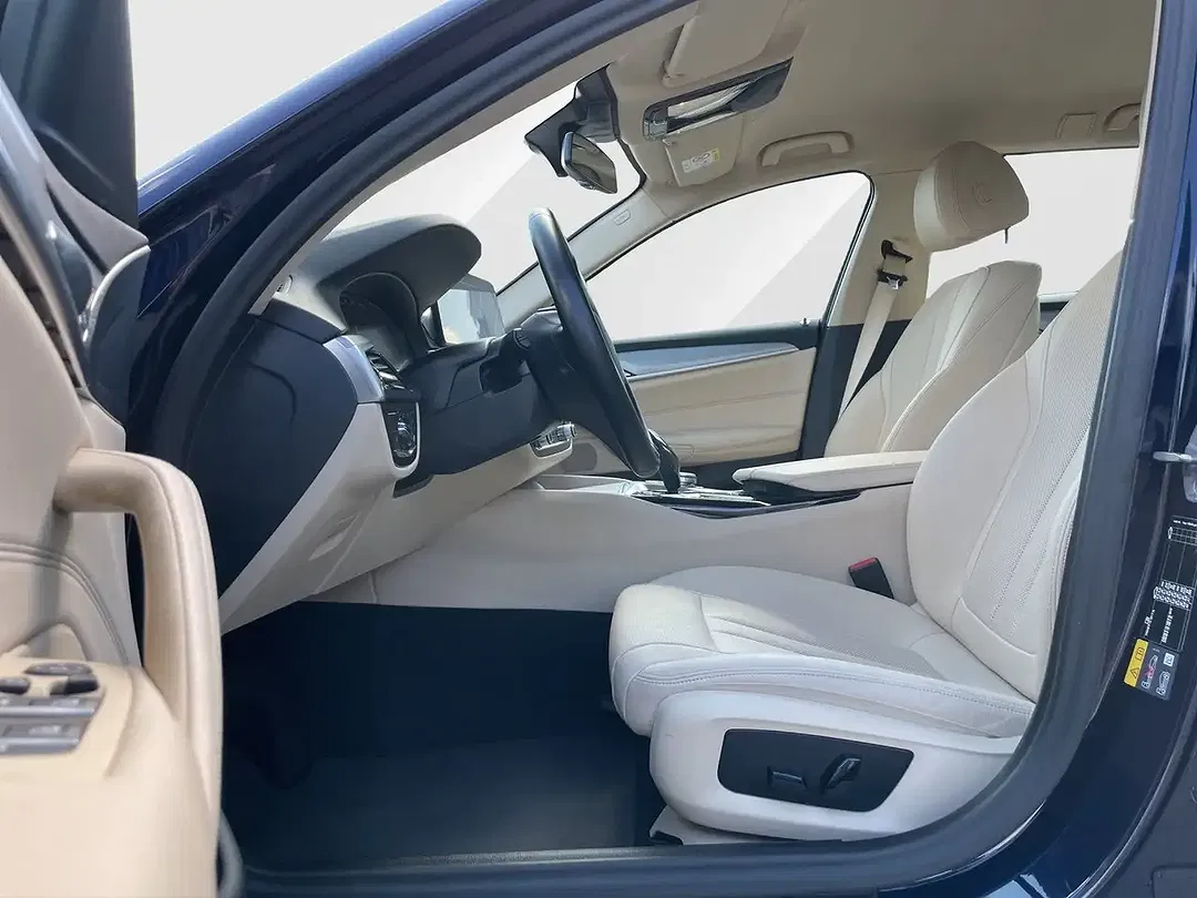 BMW 530 - Thumbnail 13