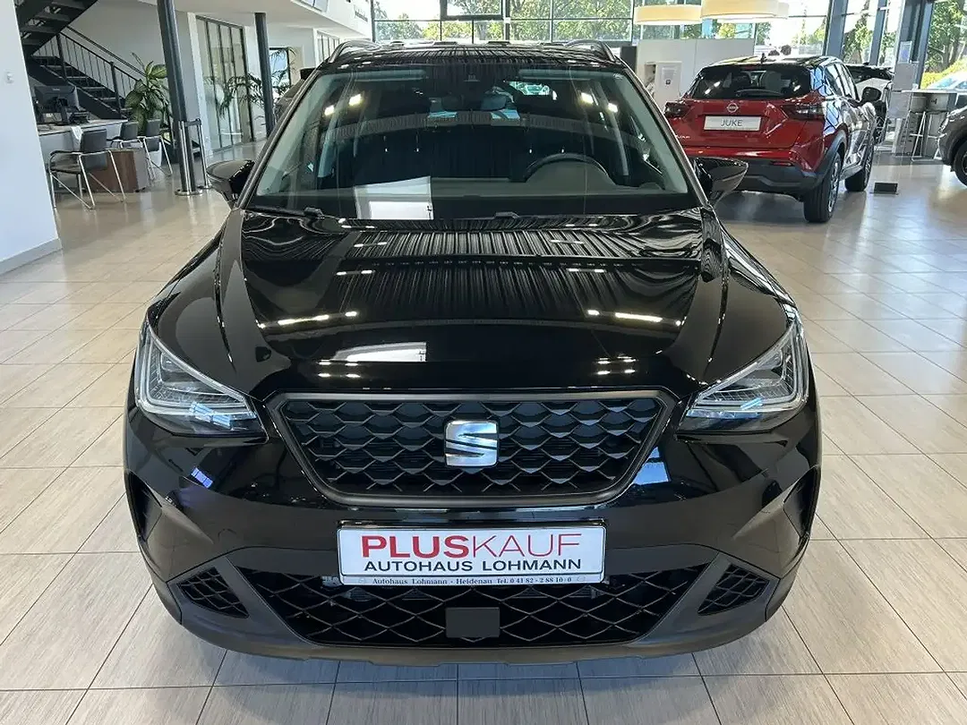 SEAT Arona - Thumbnail 5