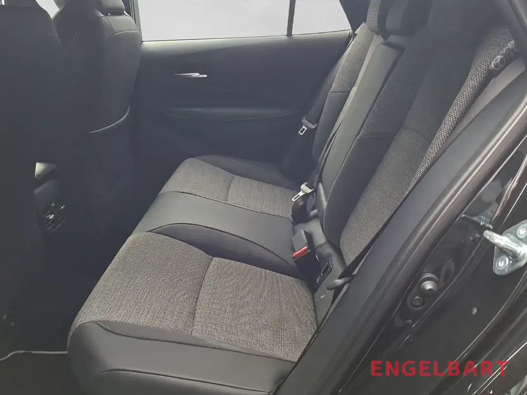 Toyota Corolla - Thumbnail 11