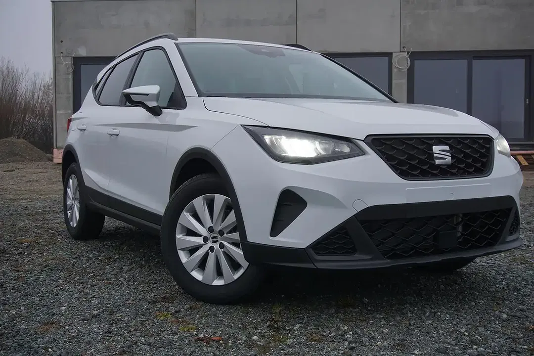 SEAT Arona 1.0 TSI Style - foto 1