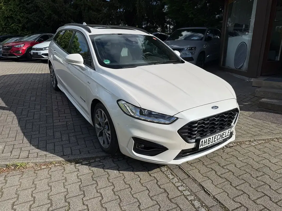 Ford Mondeo - Thumbnail 3