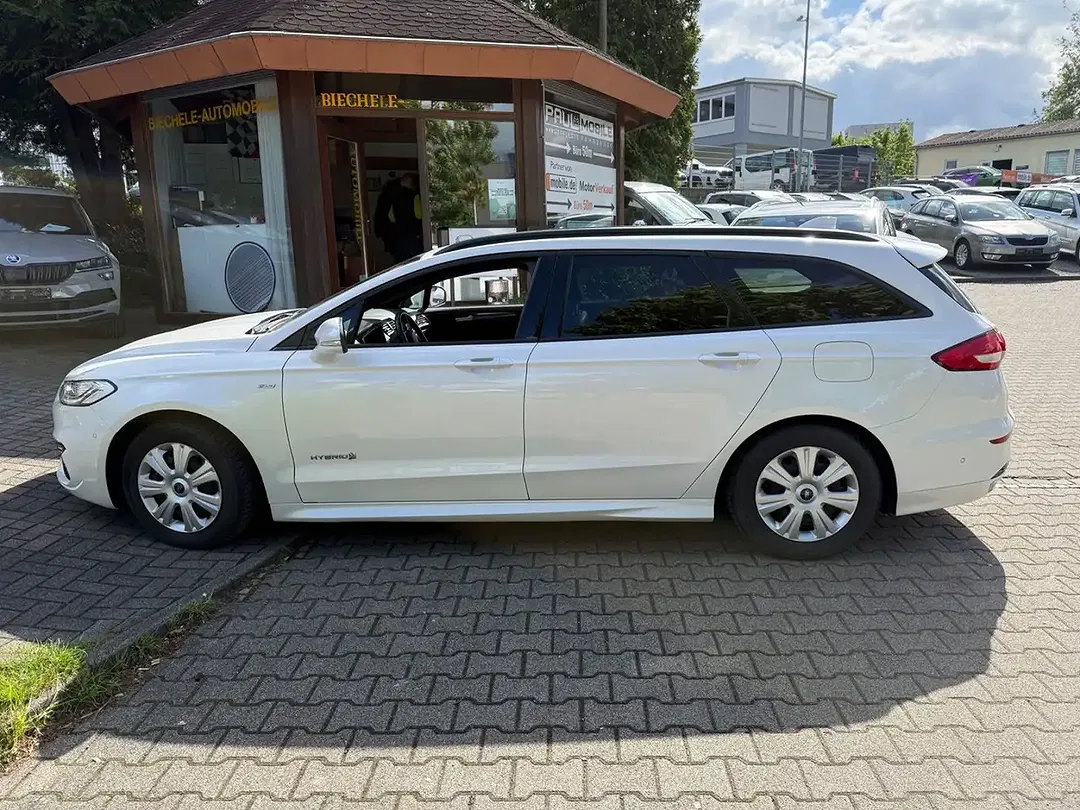 Ford Mondeo - Thumbnail 4