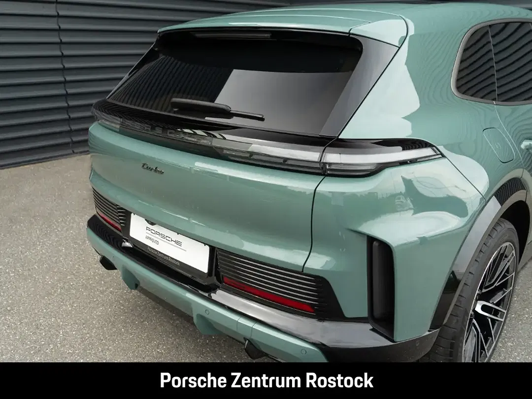 Porsche Cayenne - Thumbnail 30