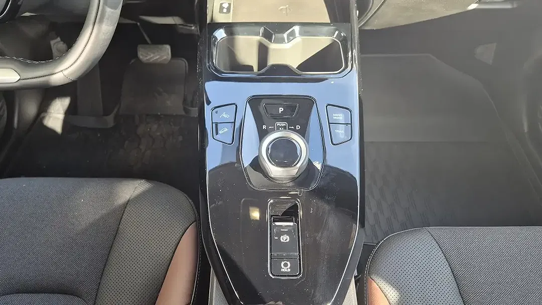 Suzuki Vitara - Thumbnail 11