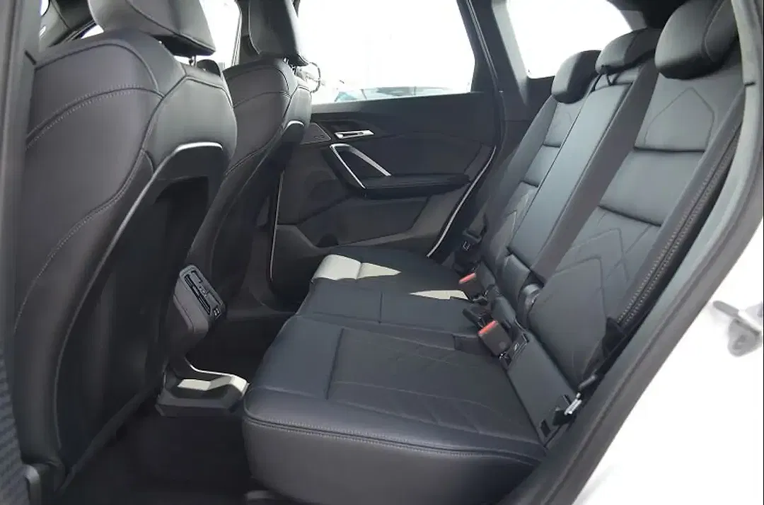 BMW X1 - Thumbnail 7