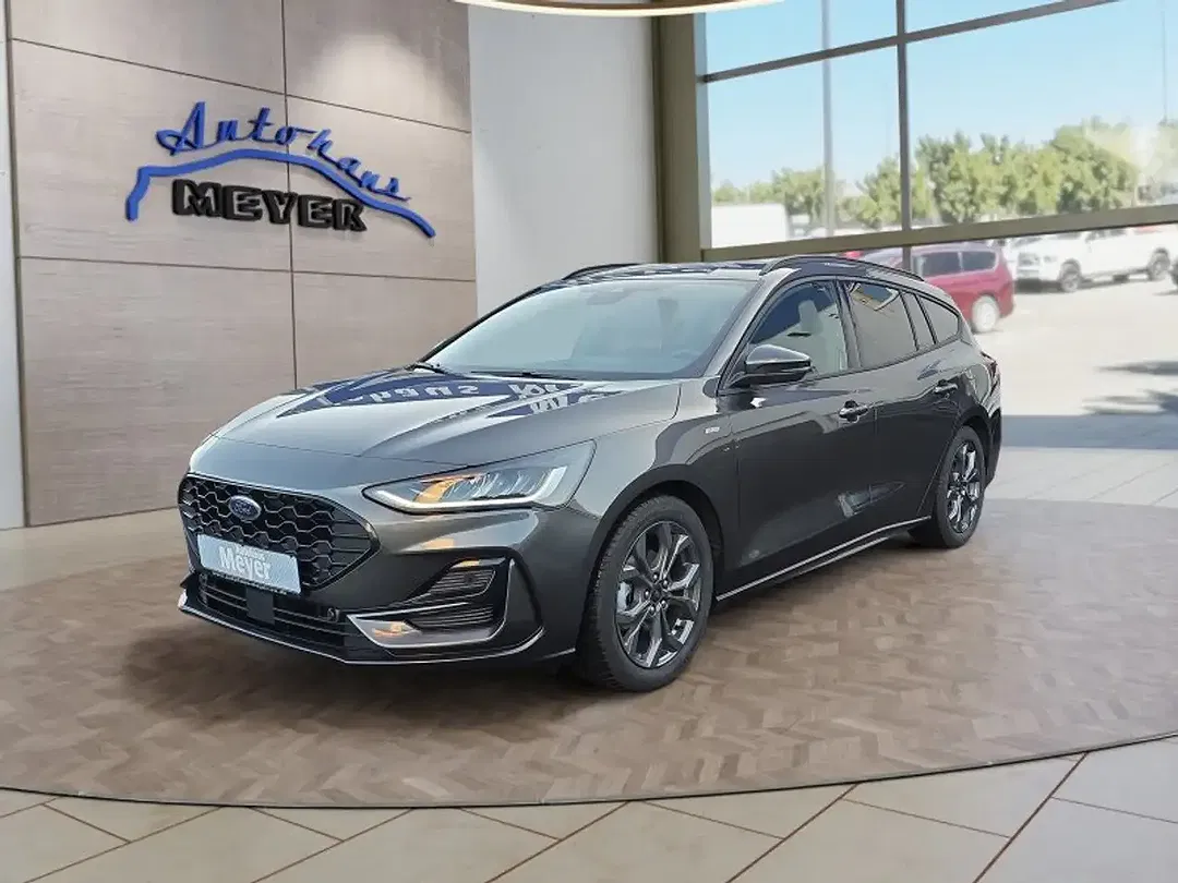 Ford Focus - Thumbnail 2