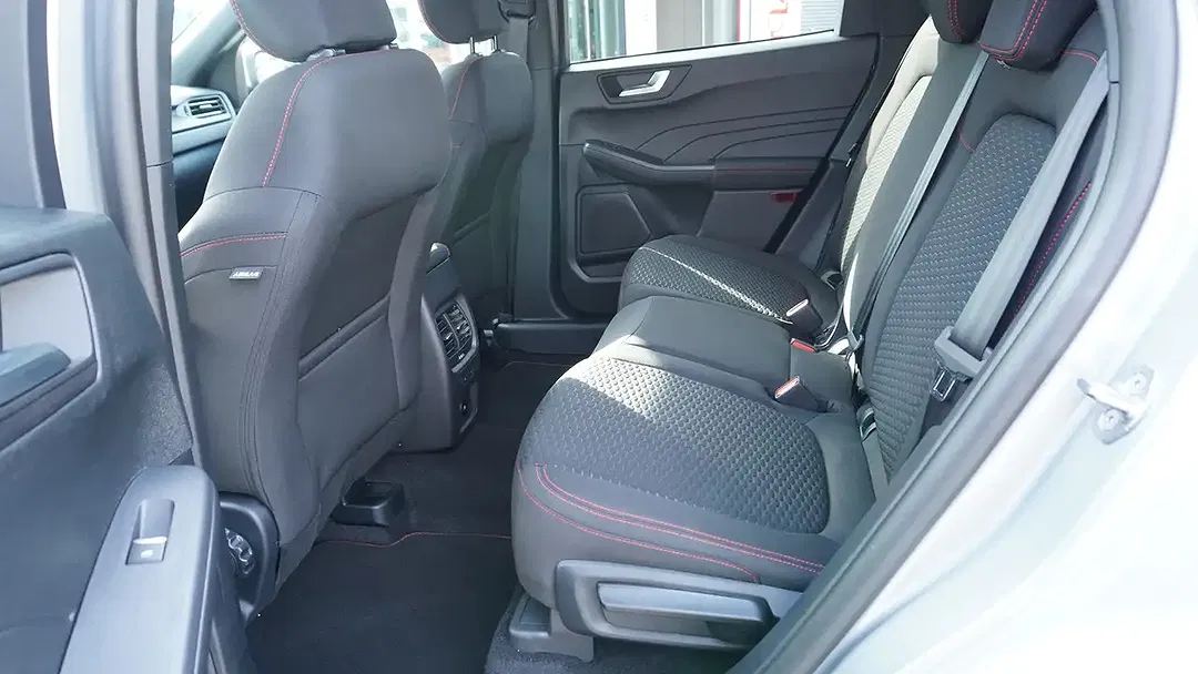 Ford Kuga - Thumbnail 9