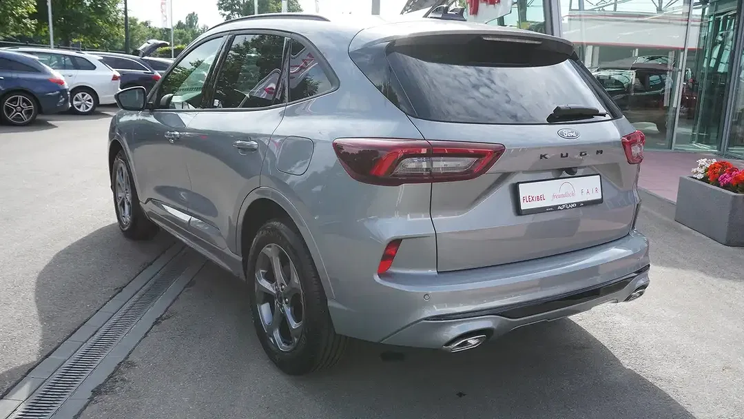 Ford Kuga - Thumbnail 6