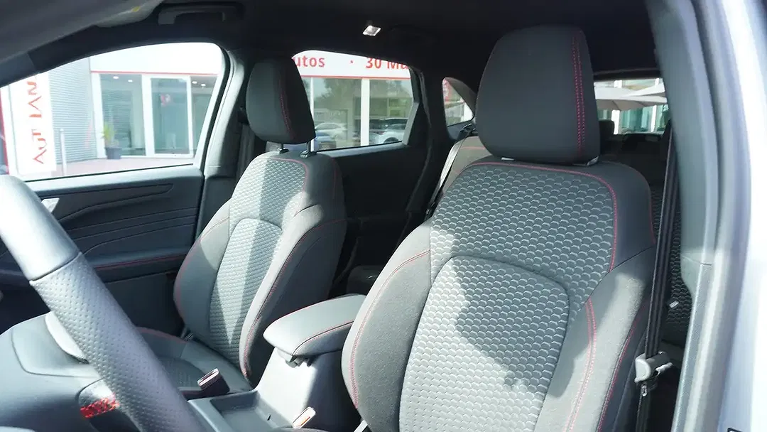 Ford Kuga - Thumbnail 8
