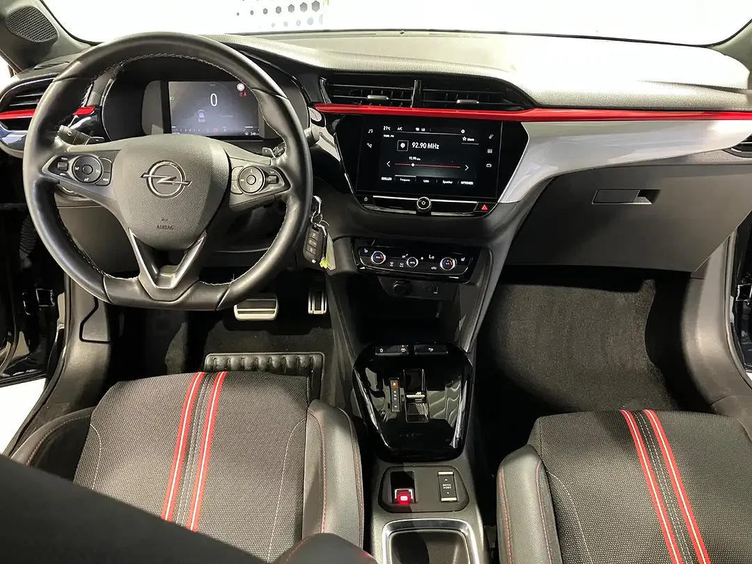 Opel Corsa - Thumbnail 3